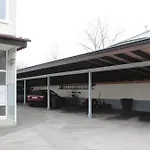 Jule Зонтхофен