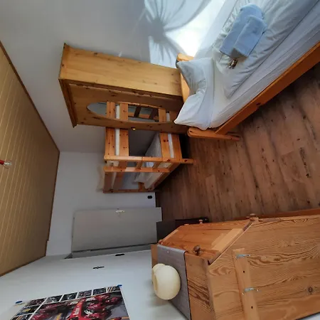 Jule Διαμέρισμα *